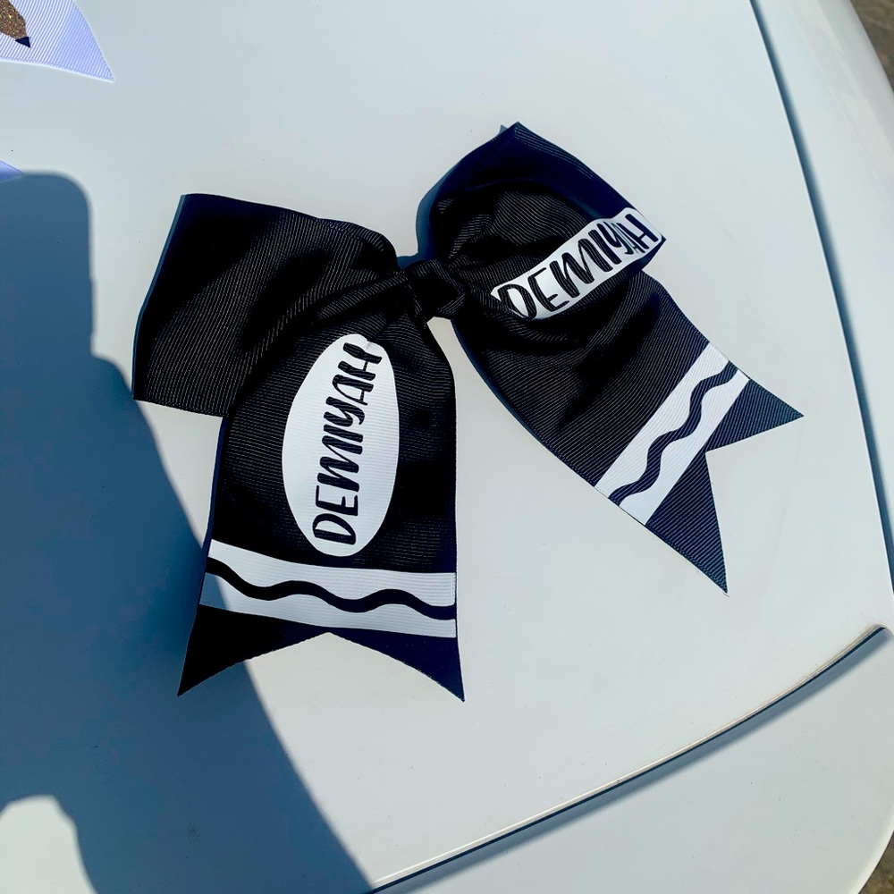 Custom Bows Made To Order - Picture 4 of 5